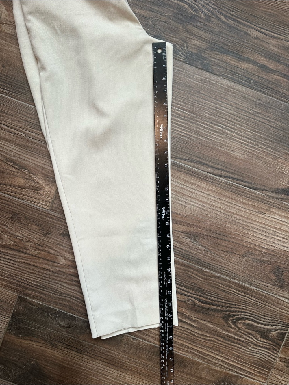Zara Women's Cream Straight-Leg Trousers - Picture 13 of 14